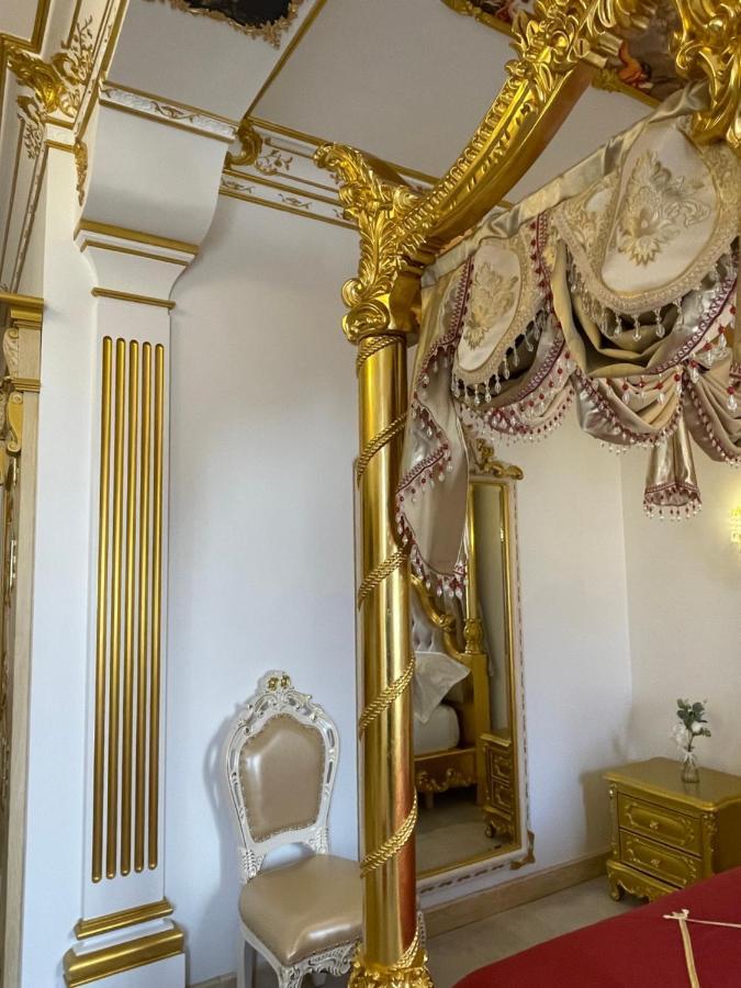 Suite Imperiale Eglise Du Couvent นาร์บอนน์ ภายนอก รูปภาพ