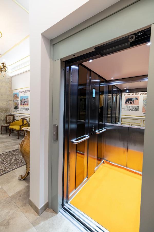Suite Imperiale Eglise Du Couvent นาร์บอนน์ ภายนอก รูปภาพ