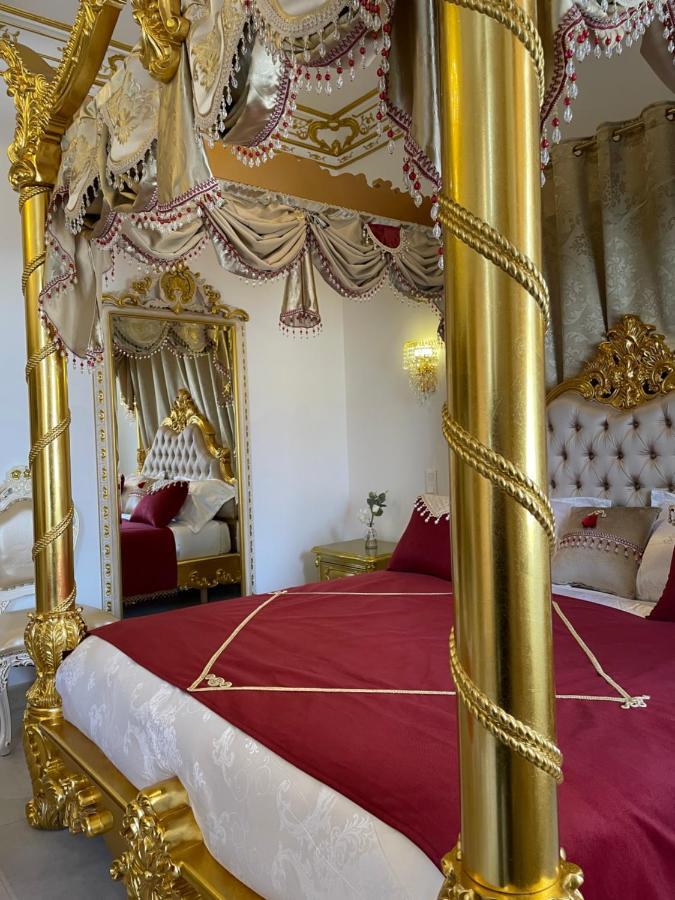 Suite Imperiale Eglise Du Couvent นาร์บอนน์ ภายนอก รูปภาพ